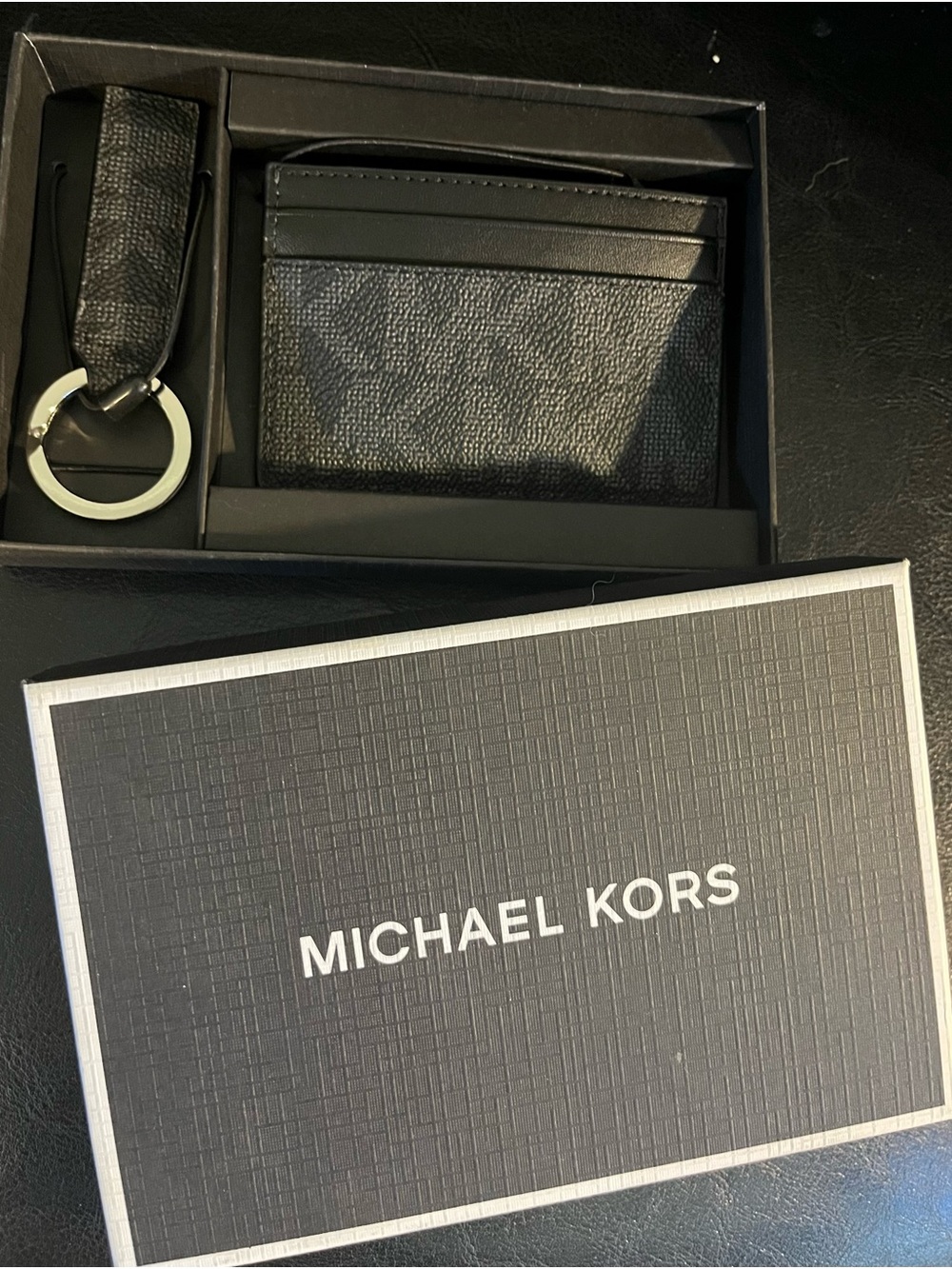Michael Kors Black Textured Leather Card Holder with Keyring
